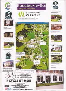 Accueil vélos au sein du village